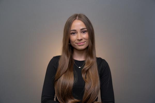 Danika  De Witt, estate agent