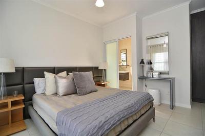 Apartment / Flat For Sale in Modderfontein, Modderfontein